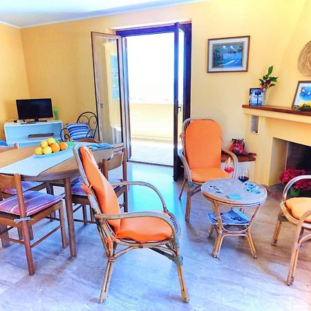 Appartamento Neruda Cala Gonone Exteriör bild