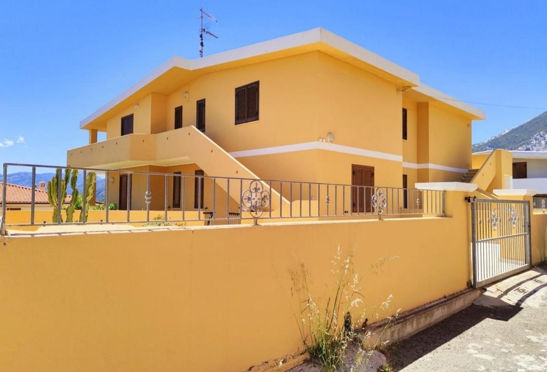 Appartamento Neruda Cala Gonone Exteriör bild