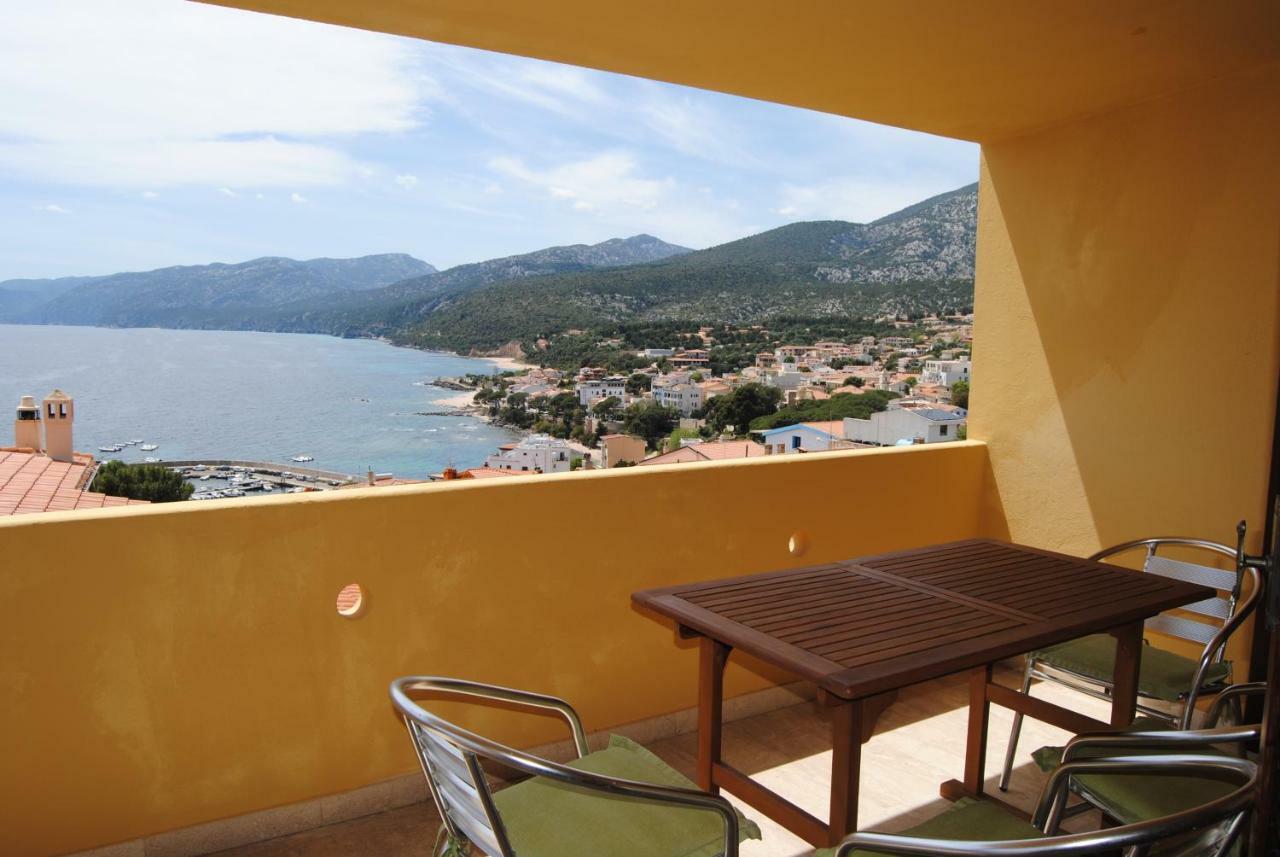 Appartamento Neruda Cala Gonone Exteriör bild